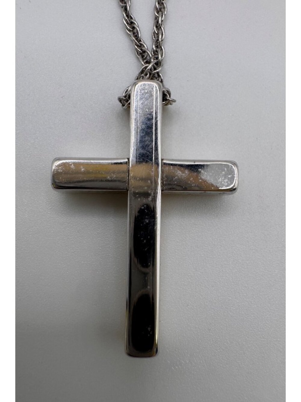 Vintage Trifari Cross Necklace Gold Silver Tone 15in Chain Classic Pendant - Picture 6 of 11